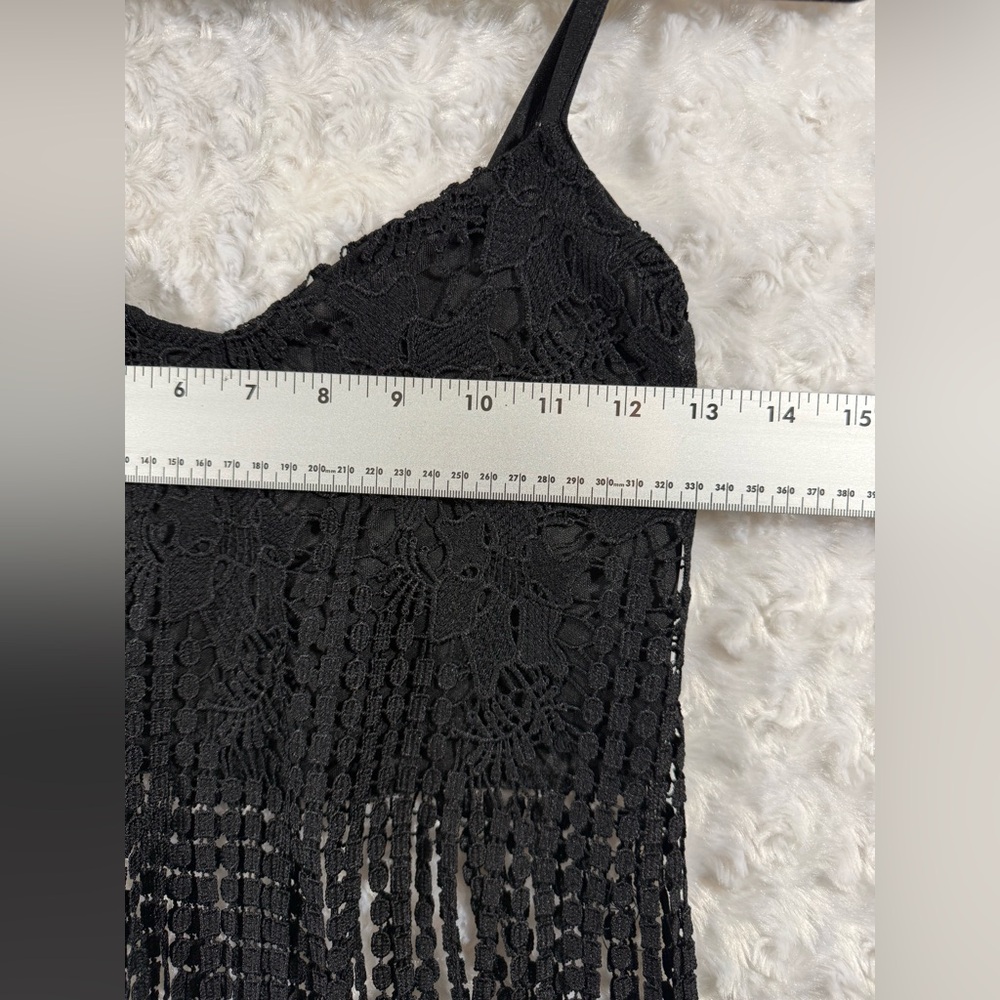 Charlotte Russe Women’s Black Lace Fringe Lined‎ Crop Camisole - Picture 5 of 8